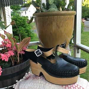 Free People Emmer Clog Sandals Size: 39